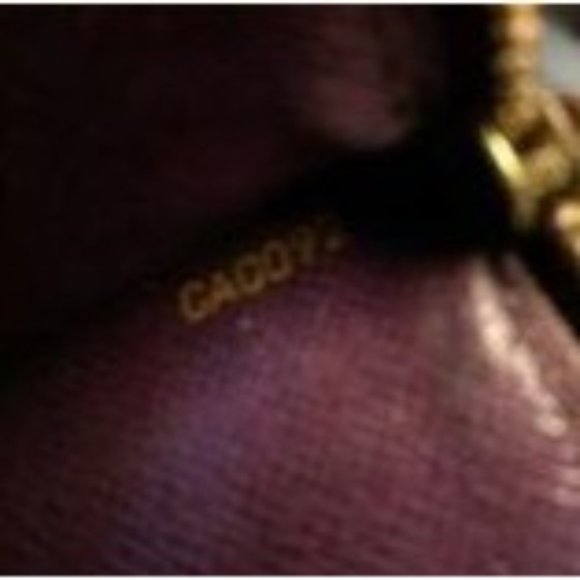 Authentic Louis Vuitton Wallet Long Portefeiulle Sarah Epi Yellow LV Vintage - Picture 11 of 12